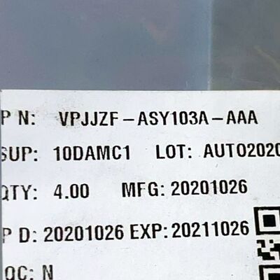 Écran LCD TFT TD0-1025H71792-V1 LMB5H71792-V1BL-A Panneau d'écran de voiture VPJJZF-ASY103A-AAA