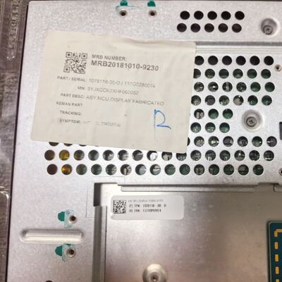 Modules LCD de 17 pouces MRB20181010-9230 1078118-00-D Panneau d'écran tactile G170J1-LE1 pour le système multimédia audio de voiture Tesla Model S / X 12-17